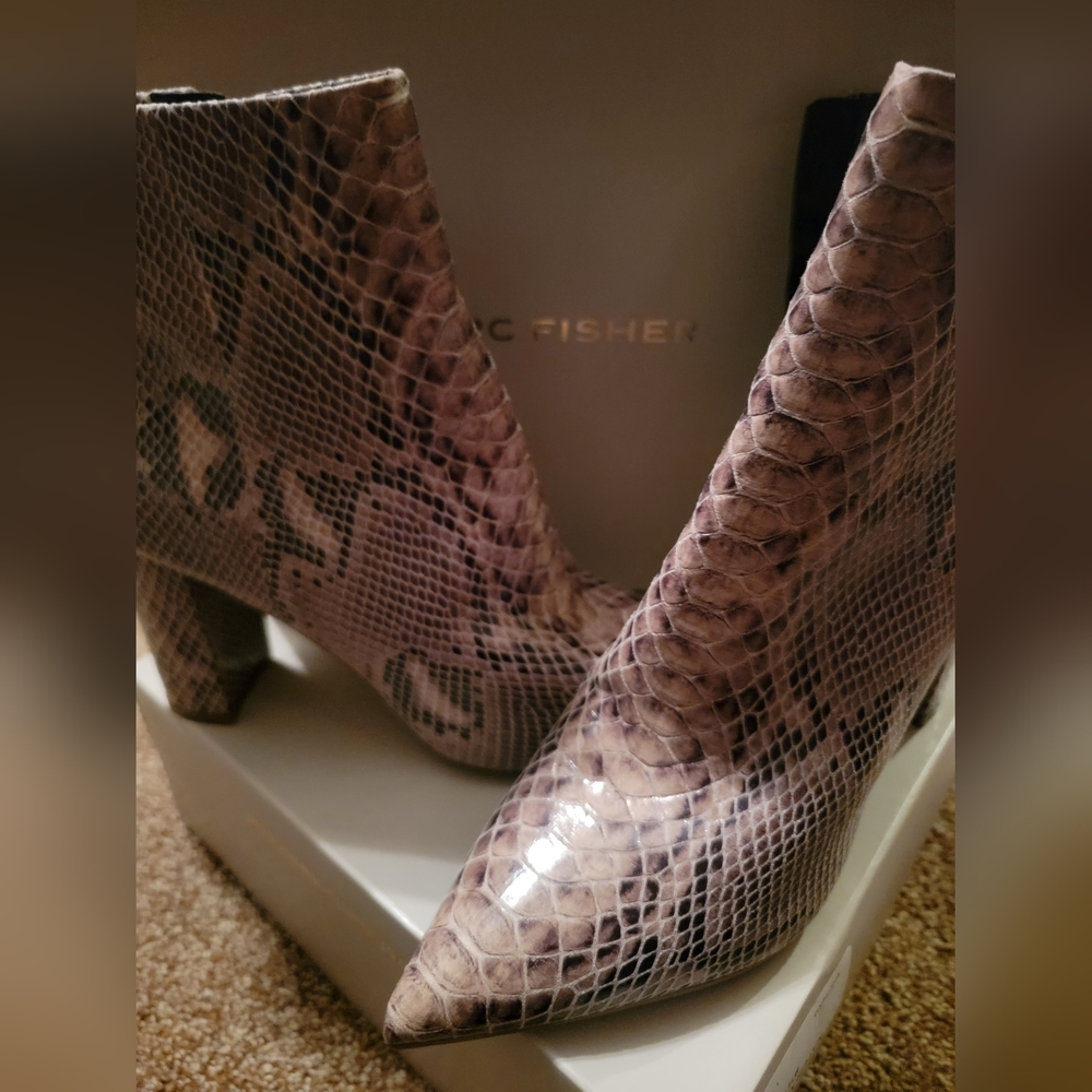 Marc Fisher Glorena Bootie